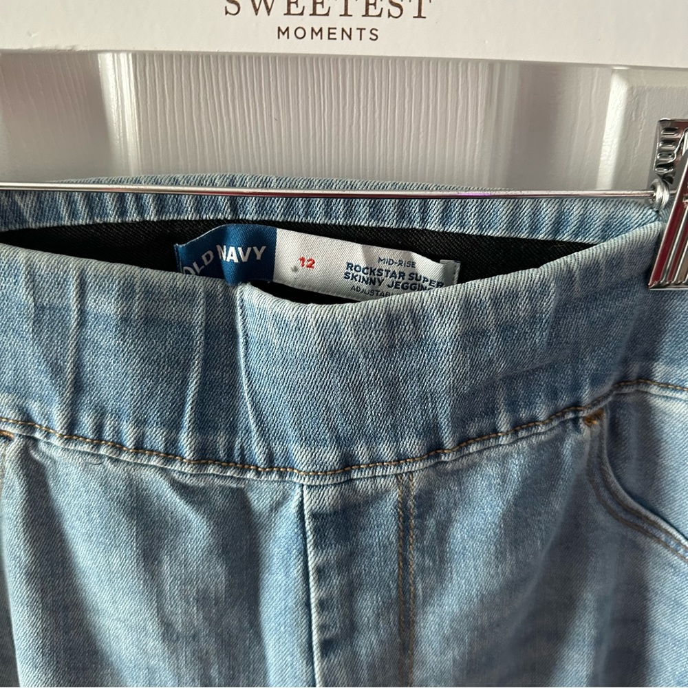 Old Navy Rockstar Skinny Jeggings
